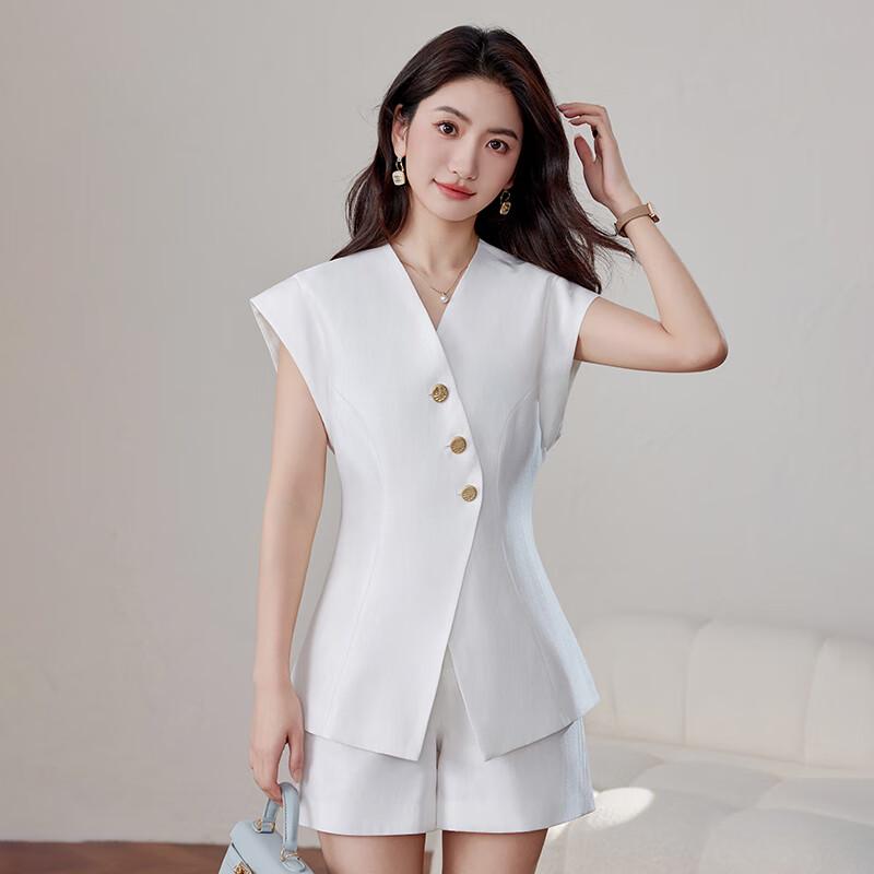 Elegant Women's Summer Suit: Blazer & Wide-Leg Shorts