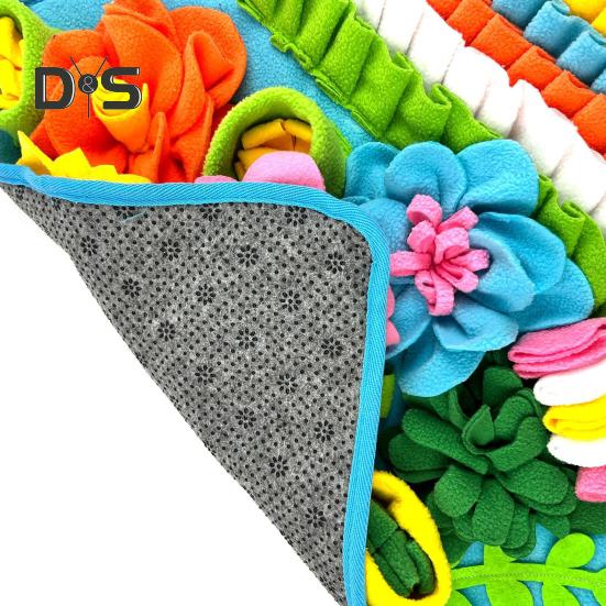 Dog Snuffle Mat Interactive Dog Puzzle Toy Dog Slow Feeder Treat Mat Dog Feeding Pad Licking Mat Pet Snuffling Mat
