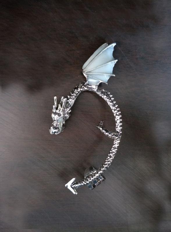 Dinosaurier Drache Leuchtperle Ohrclip: Unisex Punk Ohrring mit fliegendem Drachen Design, Europäischer und Amerikanischer Stil