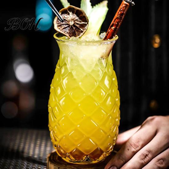Juice Glass Cup Pineapple Shape Cocktail Glass, 480ml Embossed Tumbler for Hot And Cold Drink Beverages, Creative Bar Glassware Whiskey, Vintage Home