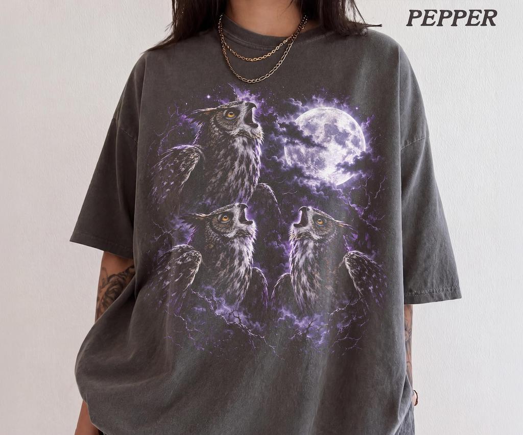 Three Owls Moon T-Shirt, Vintage Owls Full Moon Howling Tee, 90s Animal Graphic Tee, Owl Lover Gift, Galaxy Owl Shirt, Comfort Colors Shirt