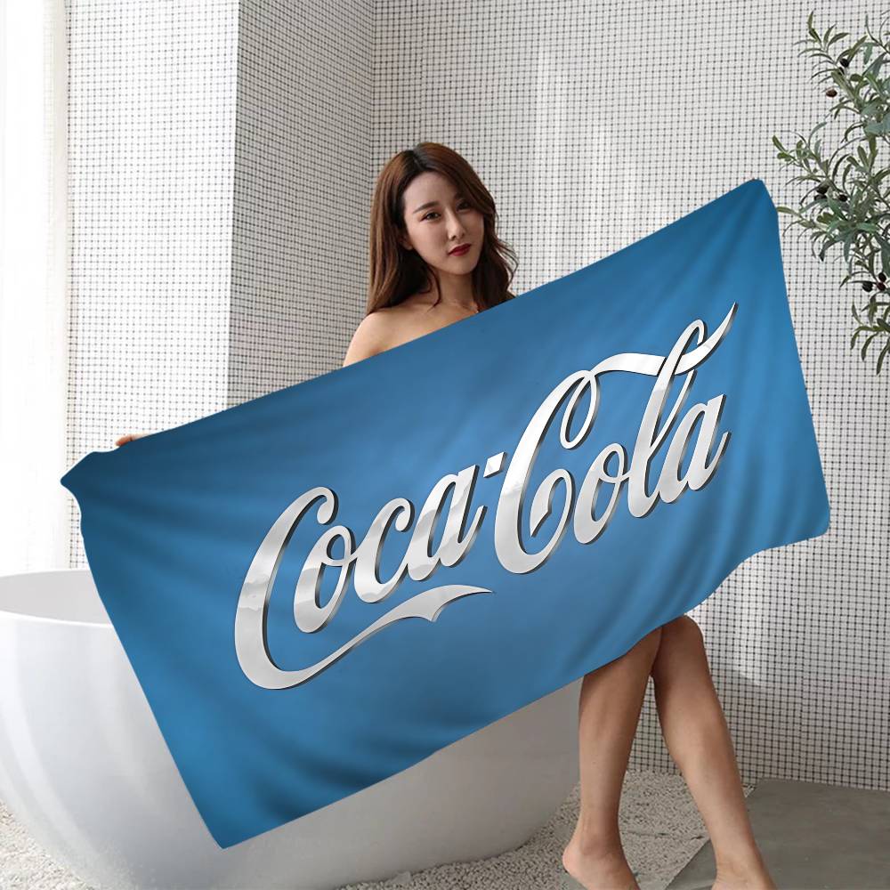 Limonadengetränk C-Coca-Cola Logo Anime Strand Schwimmtuch Weiches Saugfähiges Waschlappen Kindergeschenke Für Kinder Reise Camping Fitnessstudio