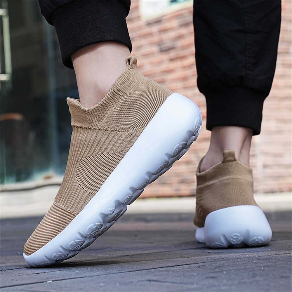 Fashion Super Big Size Large Dimensions Outdoor Man Sneakers Chunky Mens Fashion Boots Men's Yellow Shoes Sports Out Raning