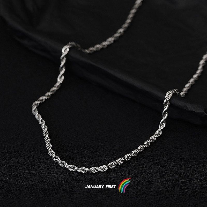 

Hip Hop Light Luxury Minority Titanium Steel Necklace Men s Ins Cold Style Normcore Fashion Street Clavicle Chain Tide Cable Stitch Chain Silver 60cm