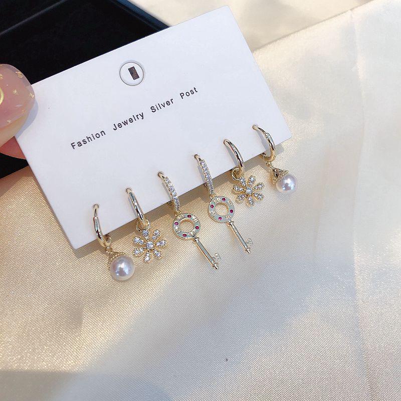 S925 Silver Exquisite European & American Style Diamond Earrings for Women - Luxurious & Fashionable, Versatile Ear Buckles