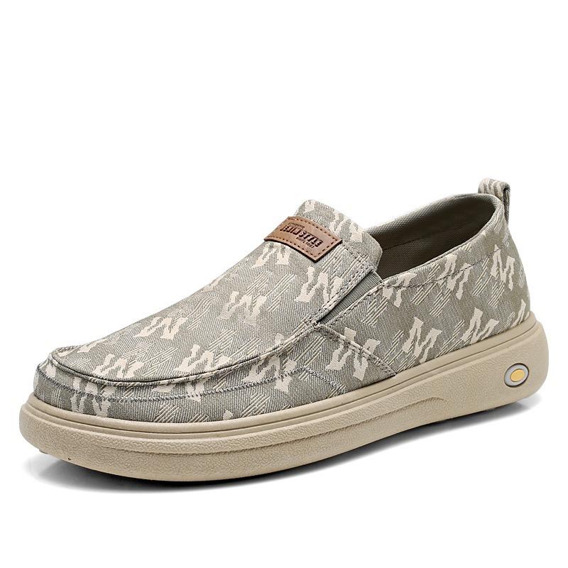 Men's Breathable Canvas Slip-On Shoes Lightweight Comfortable Durable Versatile.