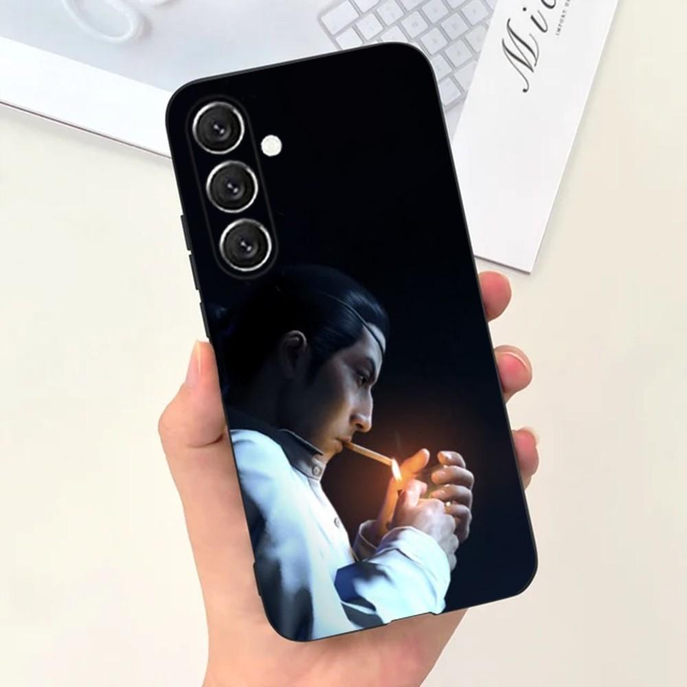 Yakuza 0 Game Phone Case For Samsung S25,S24,S21,S22,S23,S30,Ultra,S20,Plus,Fe,Lite,Note,10,9,5G Black Cover