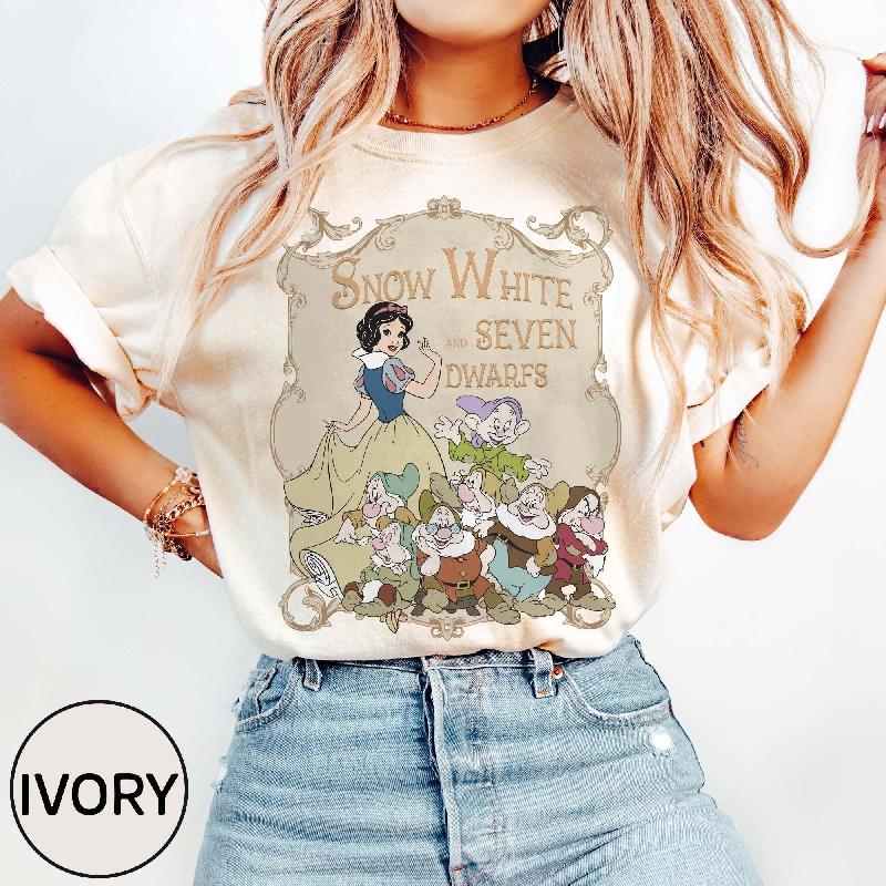 

2025-26100% cotton printed T-shirt Snow White and Seven Dwarfs Layered T Shirt Vintage Unisex Holiday Trendy Oversized S