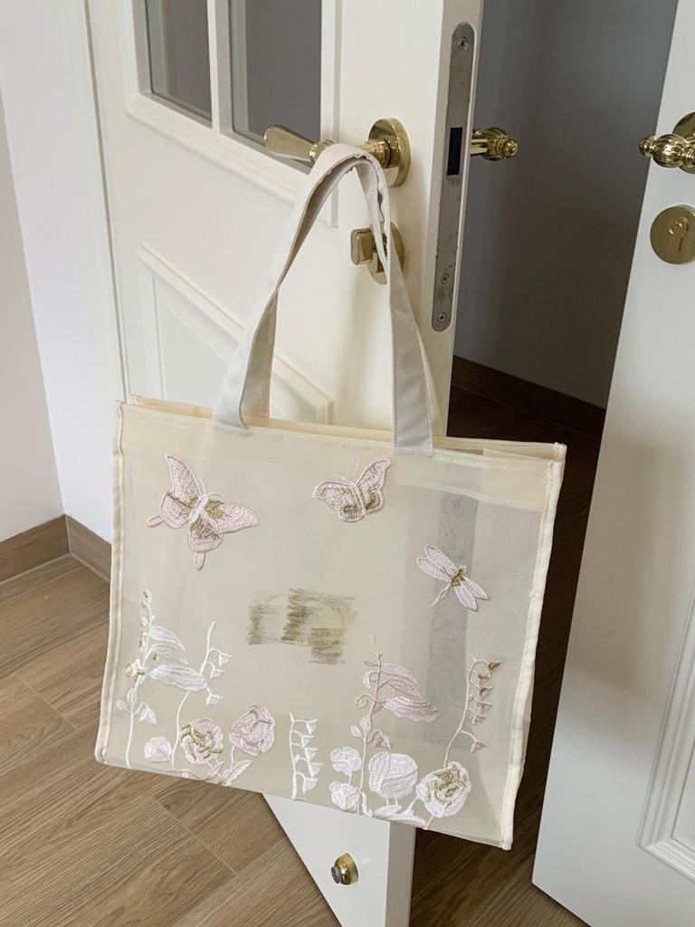 D's Zomer Kant Vlinder Borduurwerk Eco-vriendelijke Tote - Zachte Make-up Limited Edition Schouder- & Strandtas