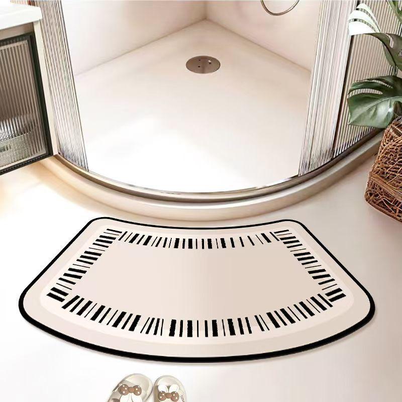 

Изогнутый Минималистичный Диатомовый Коврик для Ванной - Сильное Впитывание и Быстросохнущий Веерной Формы для Душа или Туалета. 45×70 cm