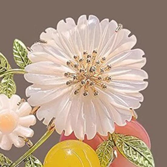 Women Brooch Bead Leaf Chrysanthemum Design Lapel Pin Non-Slip Buckle Scarf Badge Clothing Bags Accessories
