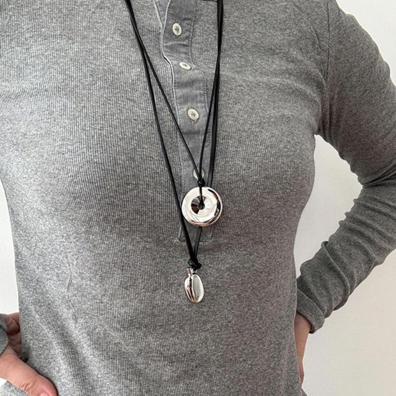 Modische Aventurin Schnalle Anhänger Halskette Accessoire mit verstellbarer Länge Lederband für Männer und Frauen täglicher Gebrauch