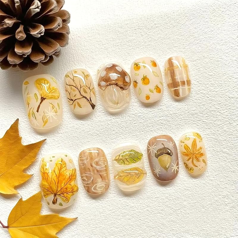 30Pcs Cute Turkey Press on Nails Short Oval Fake Nails Thanksgiving False Nails Turkey Straw Designs Stick on Nail Fall Leaf Acrylic Nail Orange
