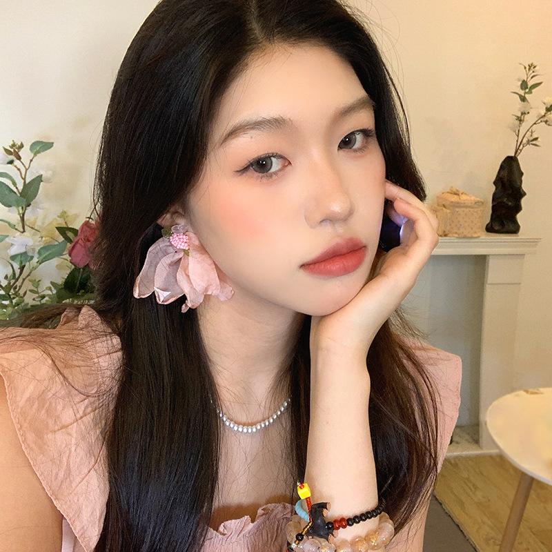 Super Fairy Pink Mesh Flower Earrings for Women, Suitable for Summer Stud Earrings, Atmosphere, Vacation Style, Sweet and Gentle Earrings