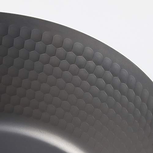 Pearl Metal Frying Pan, Black, 26cm, Lightweight and Rust-Resistant Iron Frying Pan, HB-4287