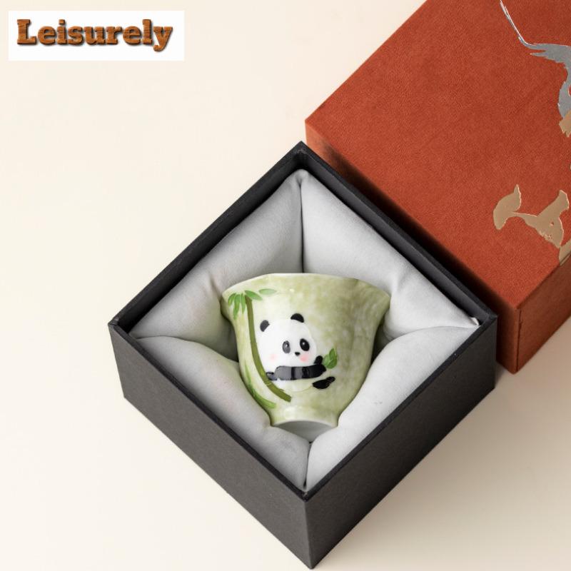 70ml Handbemalte Panda-Teetasse Handgefertigte Teeschale Niedliche Tasse Teeverkostung Persönliche Tasse Chazhan Meistertassen Haushalts-Teezubehör Handwerk