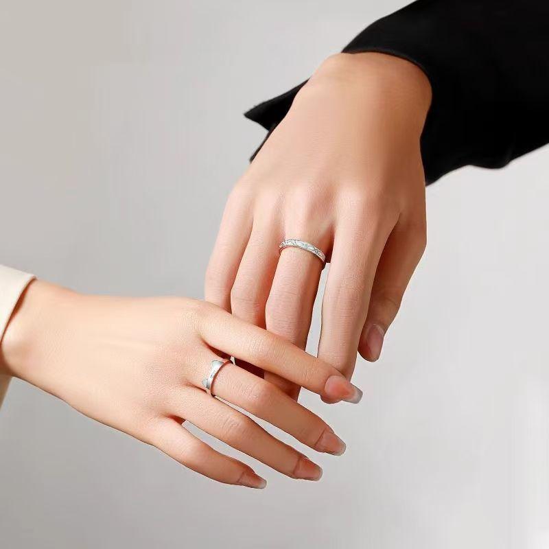 

2-piece Set of S925 Sterling Silver-plated Catfish Love Couple Rings for Men and Women