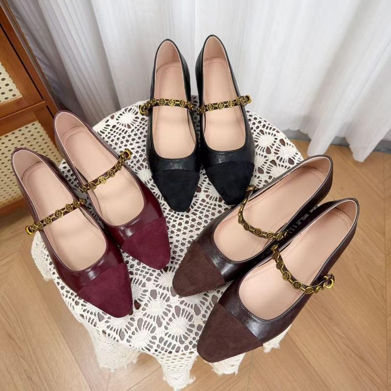 Pointed toe with Mary Jane shoes, shallow mouth single shoes, autumn new models, small inner height increase with skirt fairy