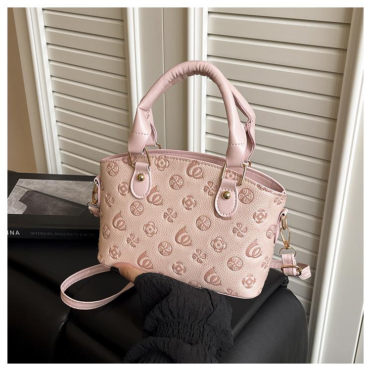Premium Commuter Portable Small Bag Women's Trend Versatile Indentation Fashion Simple Shoulder Messenger Bag