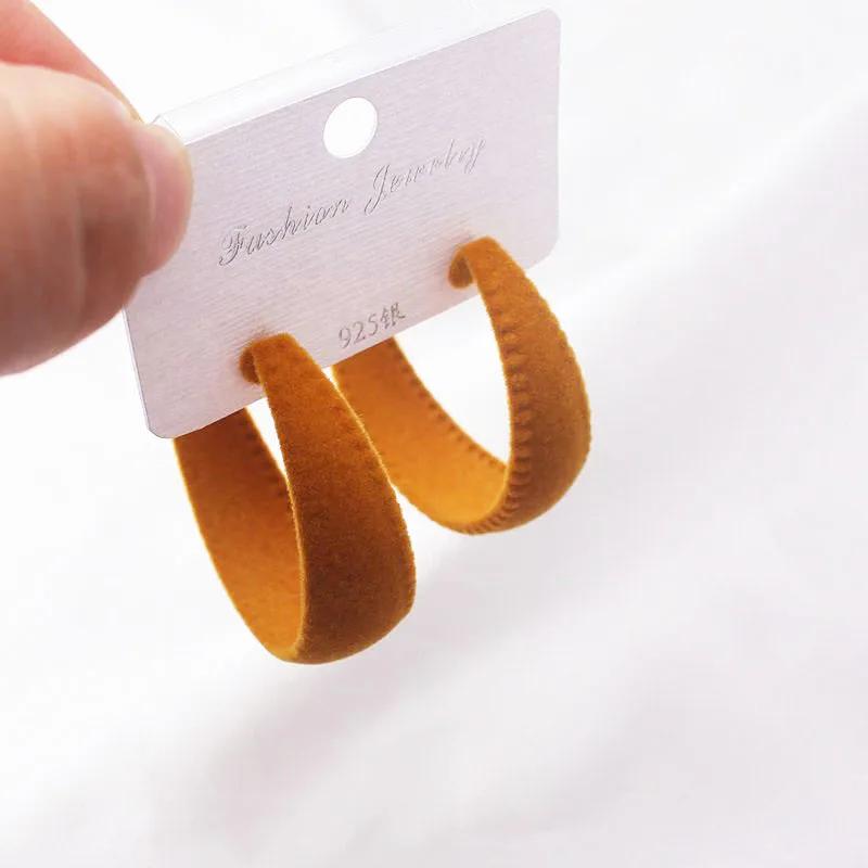 Gold Metal Dangle Earrings Punk Personality C-shaped Women Drop Earrings Hollow Geometric Statement Fashion Ear Jewelry