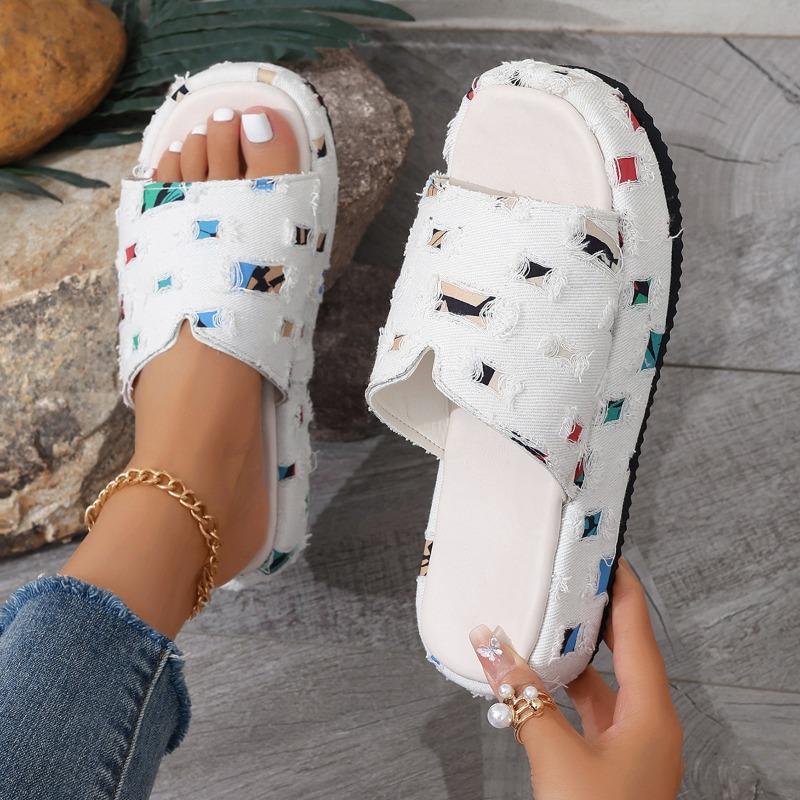 New one-word drag pattern versatile thick bottom heightening outer wear casual seaside vacation cool slippers women's tide