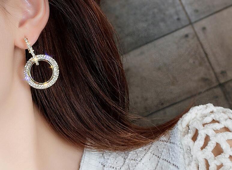 Design Creative Jewelry High Quality Crystal Earrings Round Gold And Silver Earring Wedding Earrings Ladies Brincos De Festa