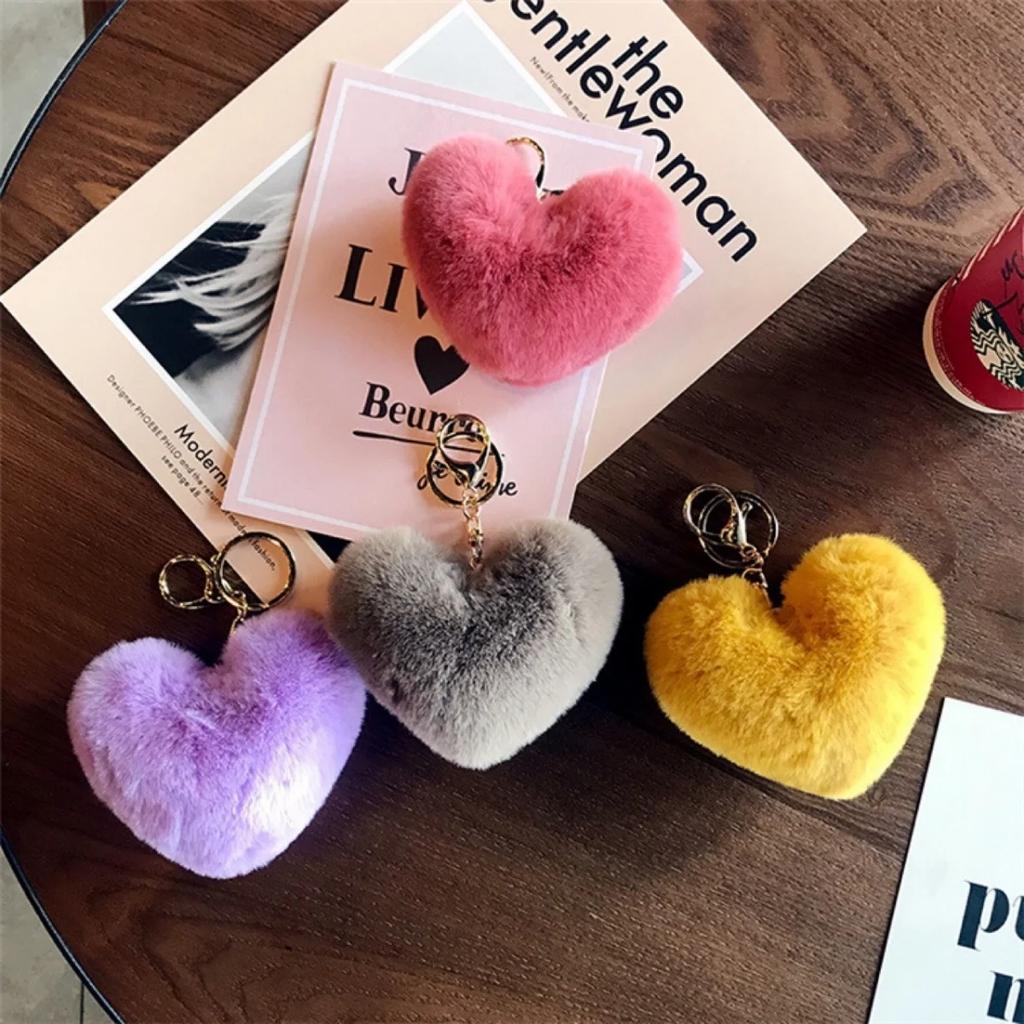 Set Portachiavi Pompom Peluche a Forma di Cuore | Palla di Pelo a Forma di Cuore con Stampa Leopardo | Pelliccia Sintetica Soffice di Alta Qualità per Chiavi Auto Borse Regali