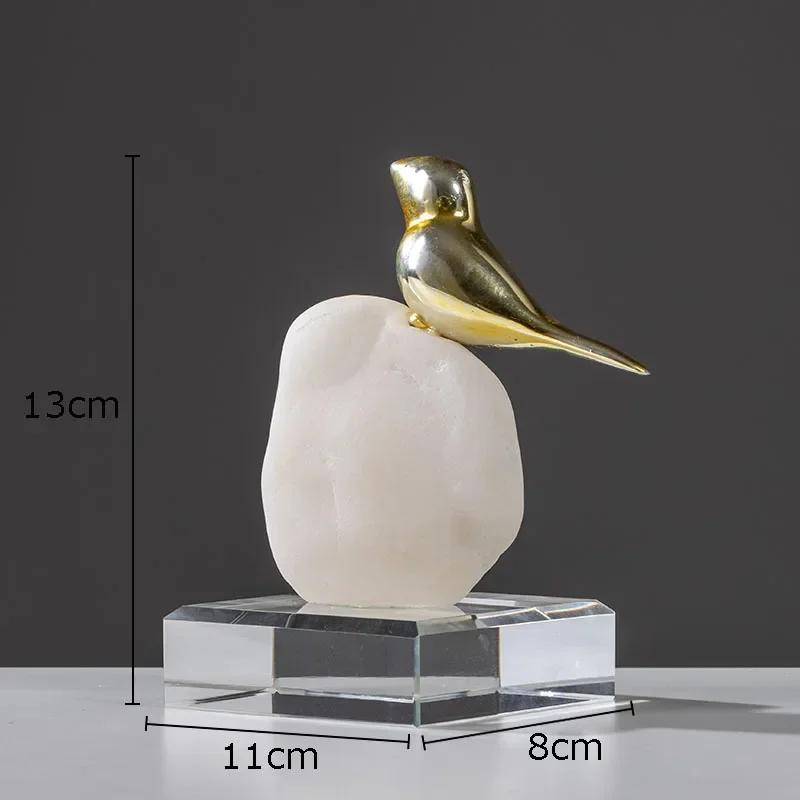 Golden Bird Statue Crystal Base Ornaments Desk Decoration Gold-plated Bird Sculpture Modern Home Decor Living Room Furnishings