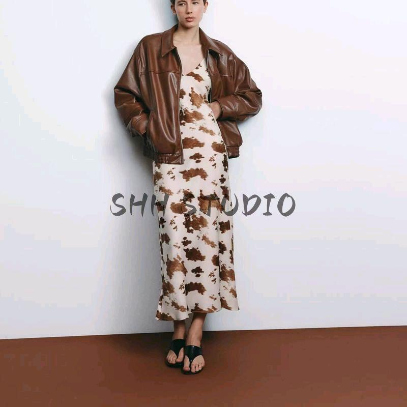 Spring New Women Clothes Western Style Evening Dress Silk Satin Texture V-neck Sling Midi Dress 2352101