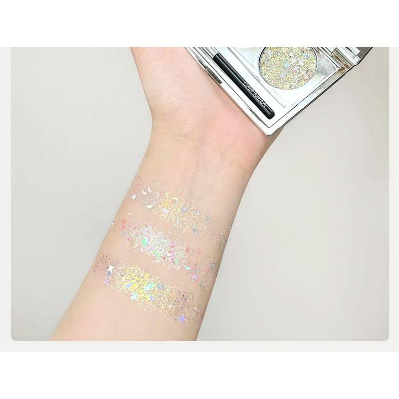 CAR MELA - Colorful Star Eyeshadow Palette