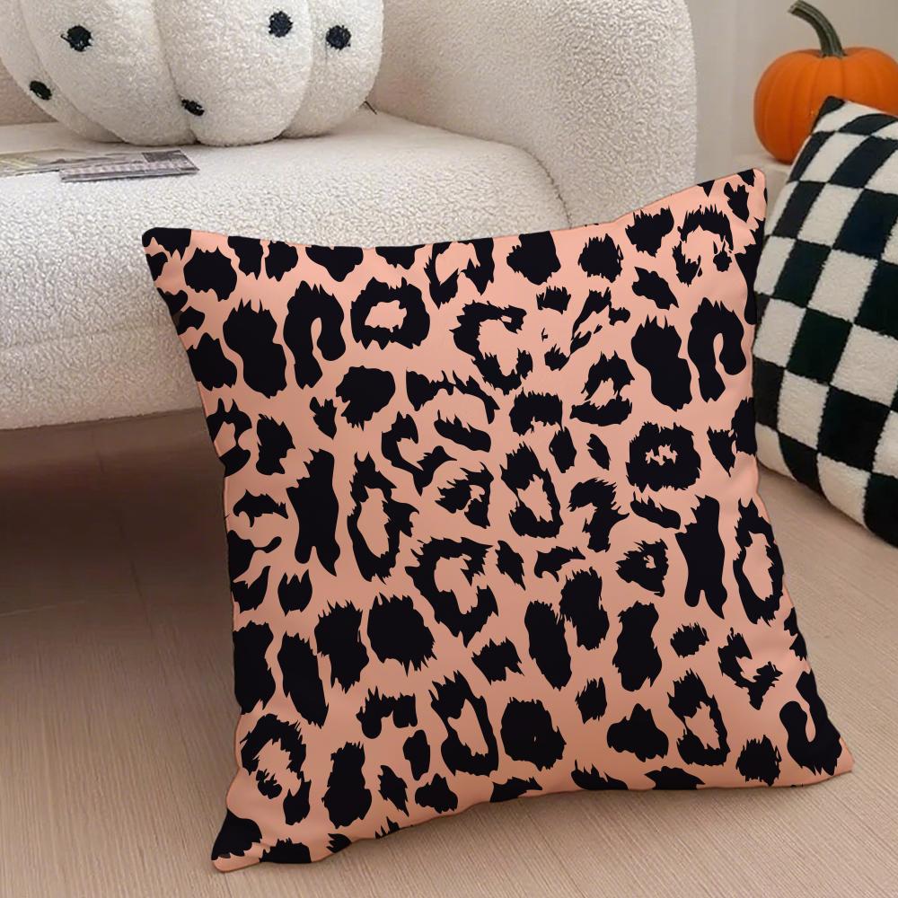Trendy Fashion Art Leopard Print Texture Cushion Cover Throw Pillow Cover Hidden Button Durable Polyester Chair Cushion