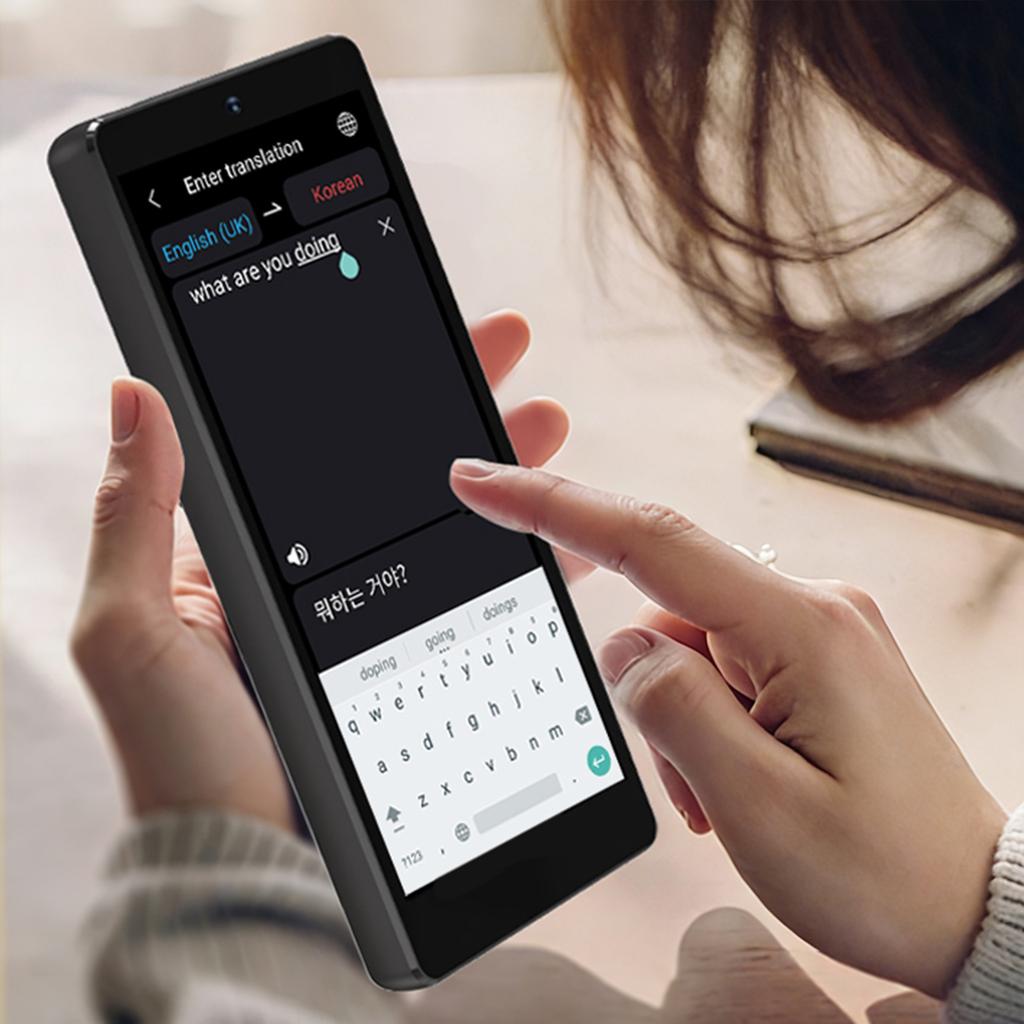 Real Time Voice Video Call Translater 148 Languages WiFi Portable Translator 5 Inch Touchscreen for Travel Business Learning