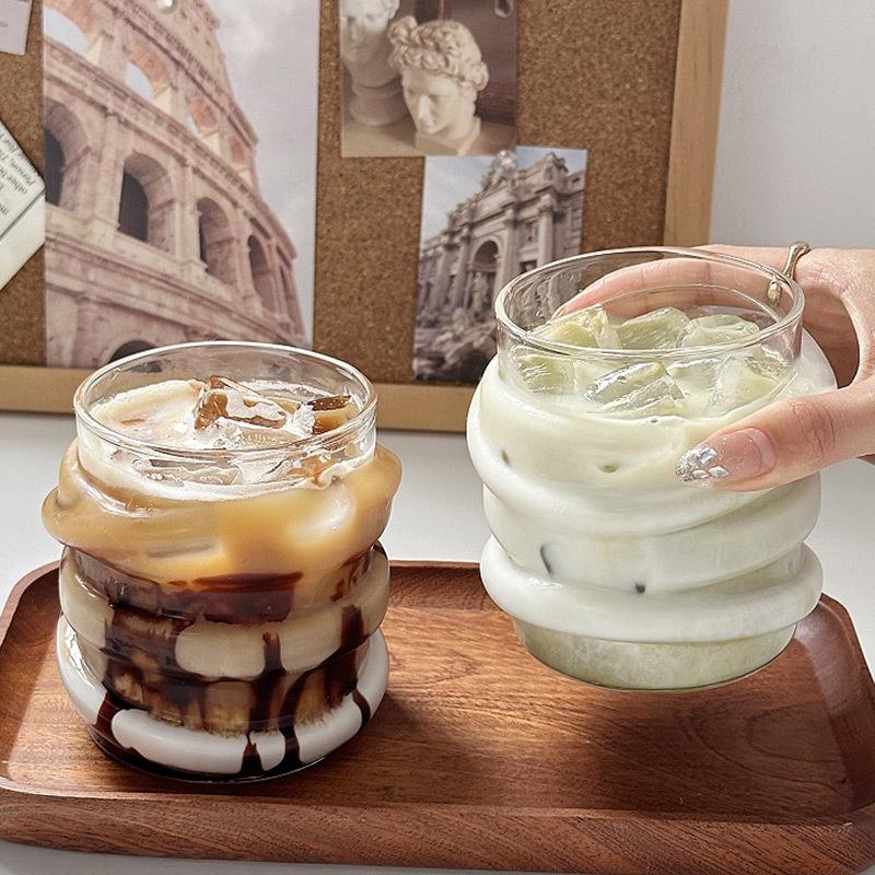 

1pc Irregular Circular Glass Cup Office Ice Cream Cold Drink Cups Cafe American Coffee Cups Creative Gifts For Friends Milk Mugs 401-420ml чистий