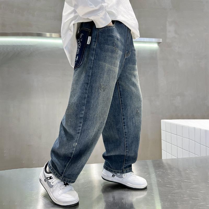 2025 Jungen Samtgefütterte Straight-Leg Jeans: Trendige Teenager-Freizeit-Herbsthosen