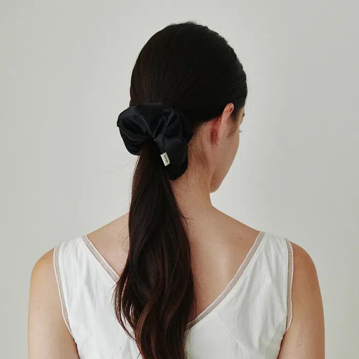 Silky Scrunchie (L)