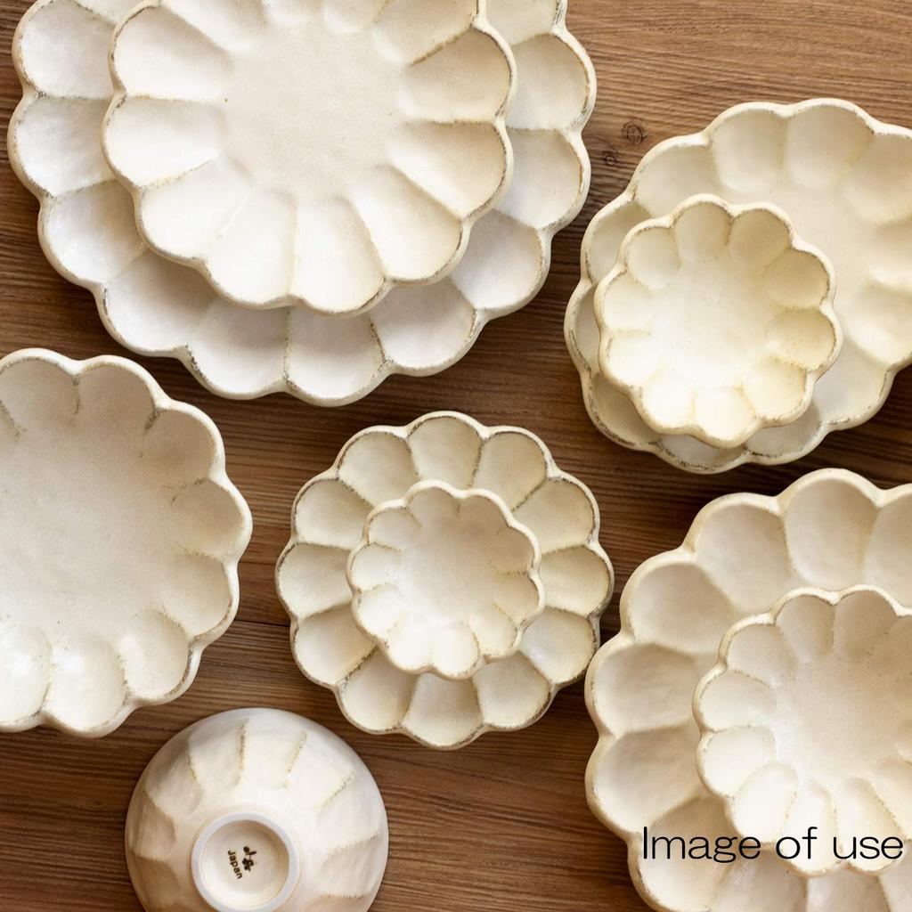 Mino Ware Kaneko Kohei [Linker] Plate, Medium Plate, White, Rinka, Diameter Approximately 17cm, Microwave and Dishwasher Safe, Made In Japan 555-0006