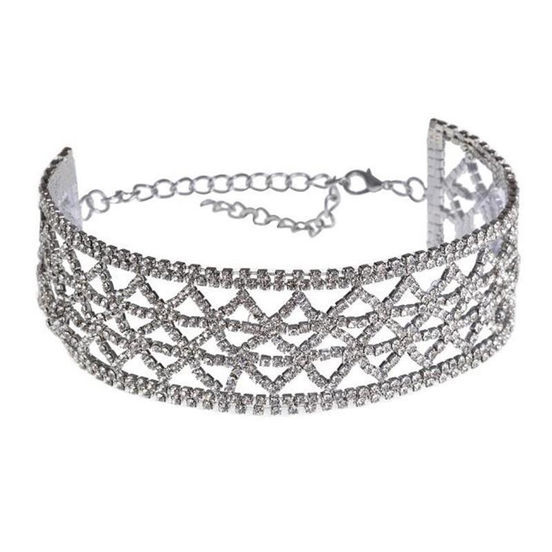 Glänsande Rhombus Strass Kors Halsband Flerlagers Nischdesign Halsband Trendigt Kall Vind Halsband Choker