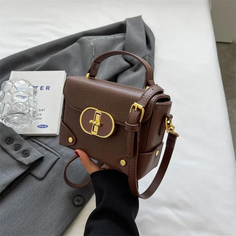 Portable Small Square Bags for Women Casual Flap Bags Travel Bags Lightweight Bags Women's Shoulder Crossbody Bag