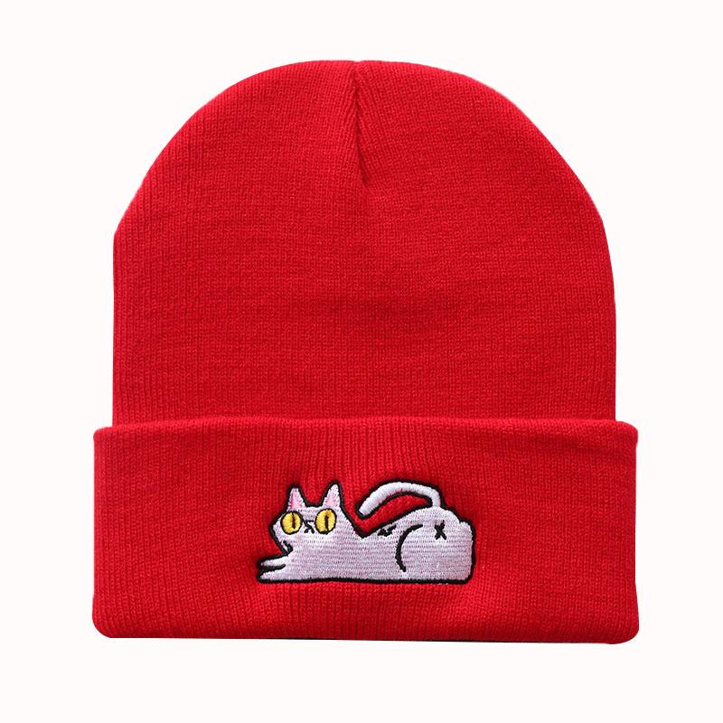 Cute lazy cat embroidered knitted hat for male and female students, warm pullover hip-hop beanie