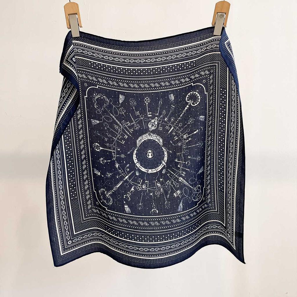 Spring New European Cashew Flower Printed Silk Scarf Women's Niche Design Sense Thin Versatile Neck Square Shawl