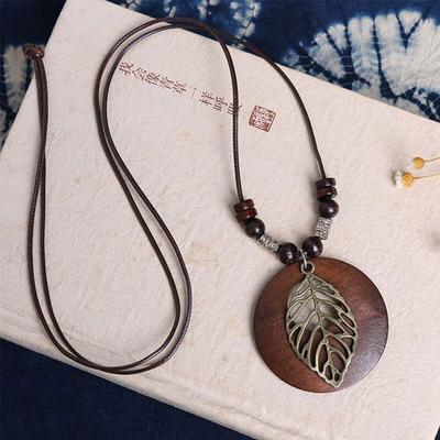 Damen Schmuck Runde Pulloverkette Holz Retro Ethnisch Pullover Halskette Kragen Dekoration Damen Mädchen