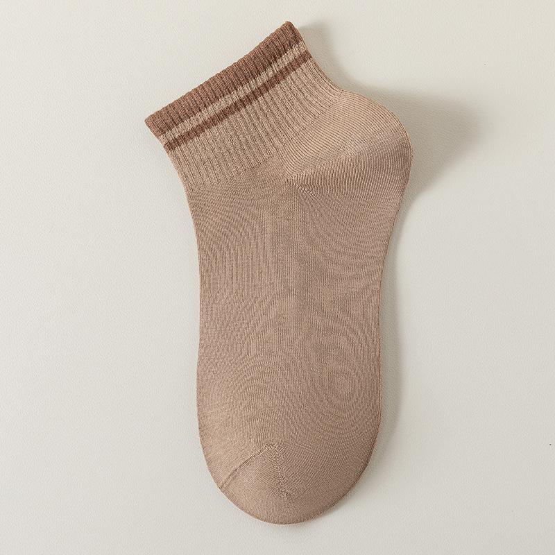 Men's Spring and Summer Thin Cotton Stripe Wicking and Deodorizing Boneless Boat Socks