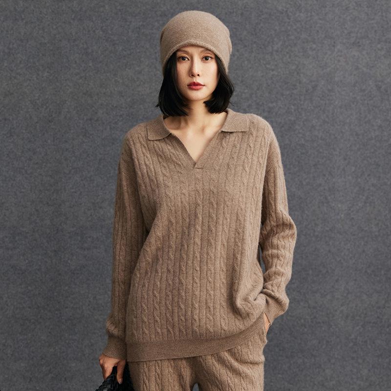 Autumn/Winter 2025 Women's Loose Cashmere V-Neck Cable Knit Sweater - Long Sleeve Pullover