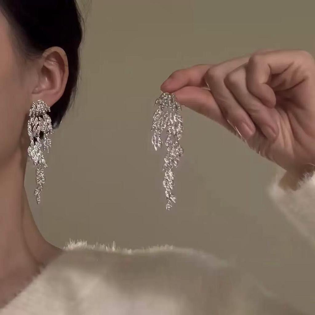 Silver Needle Diamond Water Drop Tassel Earrings - Elegant Court Style, Versatile & Luxurious Design.