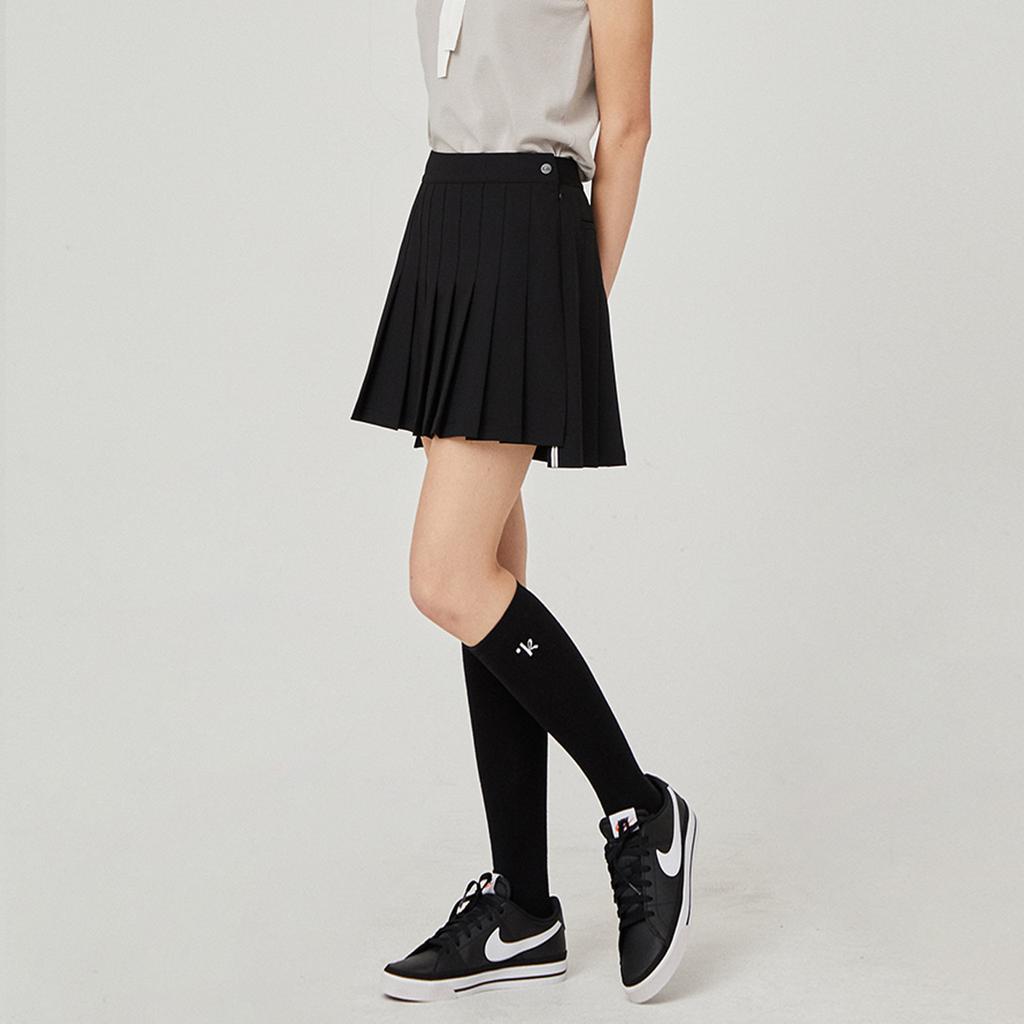 LIKK Slit Point Pleated Skirt (Black)_L4A1-Sk05C