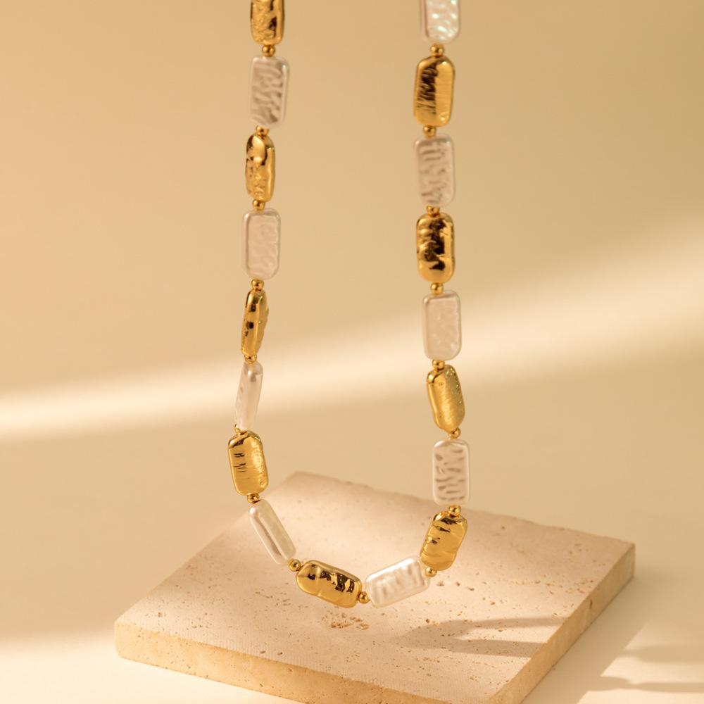 Collier créatif en perles d'imitation irrégulières pour femmes, collier géométrique polyvalent à la mode pour femmes