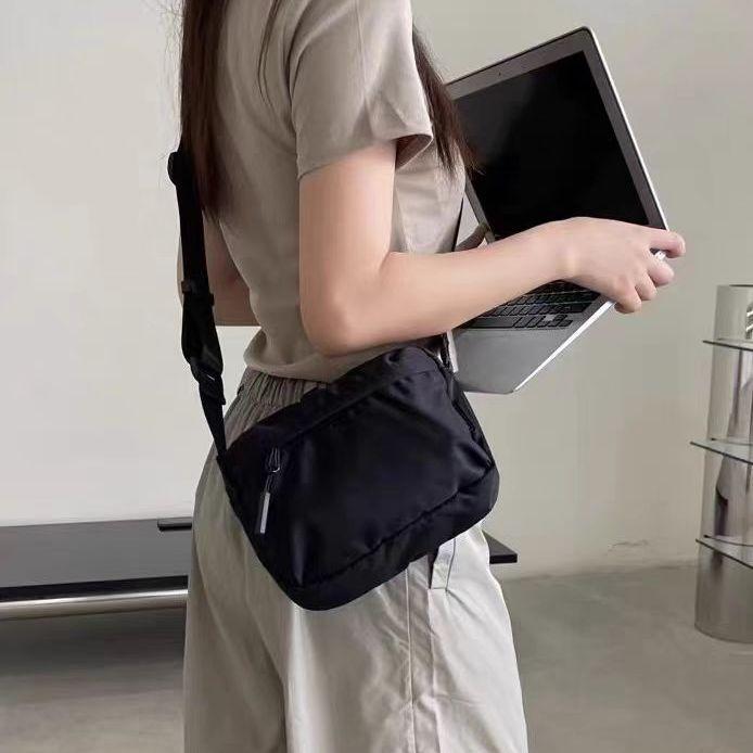 Geantă pătrată mică din pânză Oxford, neagră, geantă nouă, ușoară, casual, cu buzunare multiple, pentru bărbați și femei