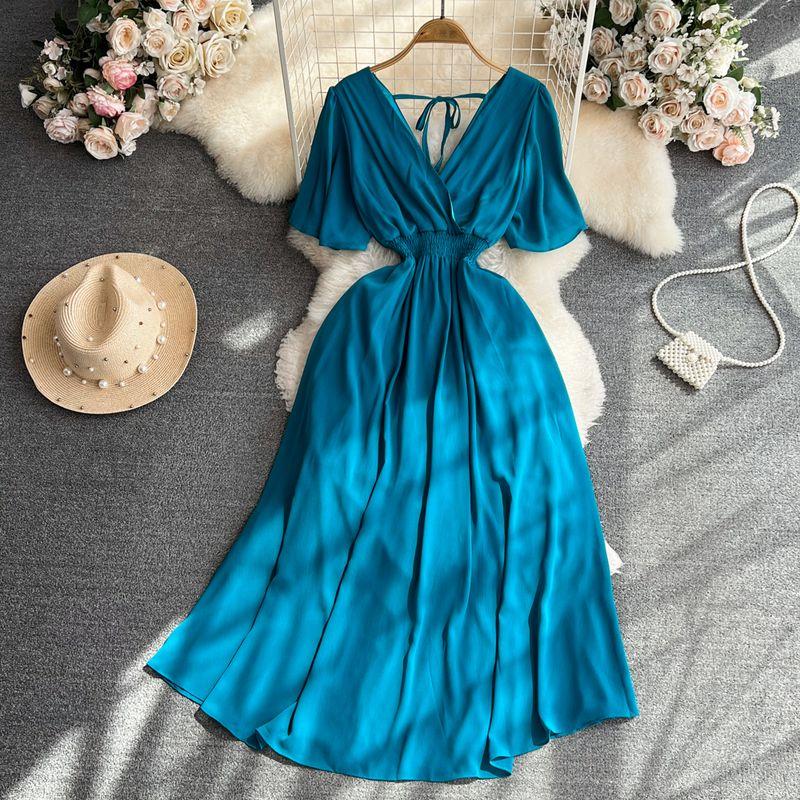 Retro V-neck Open Back A- line Large Hem Short Sleeve Dress