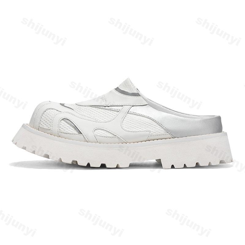 

Модный нишевый дизайн, модный тренд, повседневные туфли-полушлепанцы на толстой подошве для мужчин, лето 2025, новинка, сетчатые дышащие универсальные массивные шлепанцы 39 белый