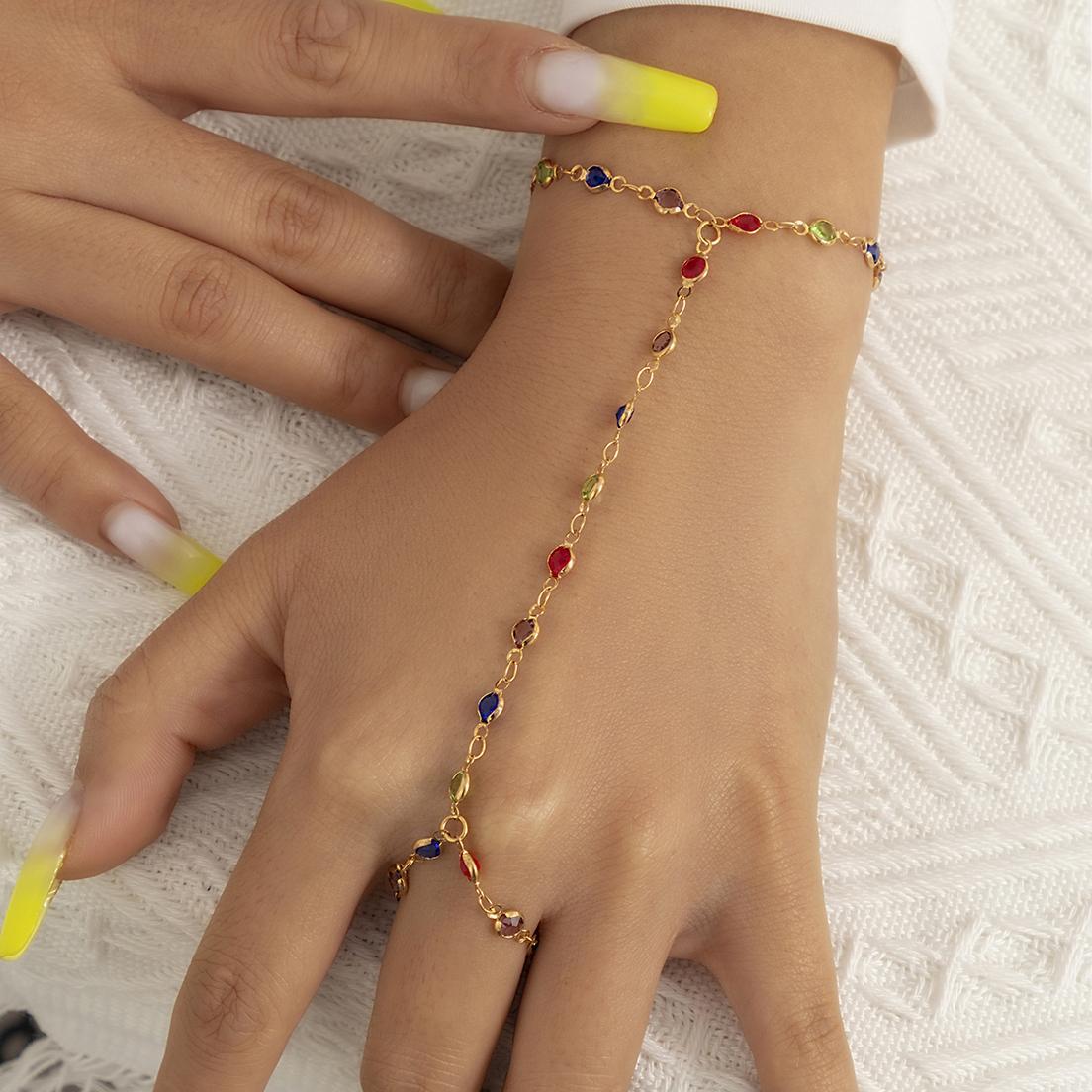 

Boho Creative Simple Crystal Finger Bracelet For Women Gold Color Link Chains Connecting Hand Harness Bangles Y2K Jewelry Gift